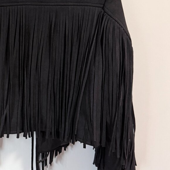 Saints & Hearts Faux Suede Festival Fringe Jacket – Black Cropped Western - Picture 5 of 6